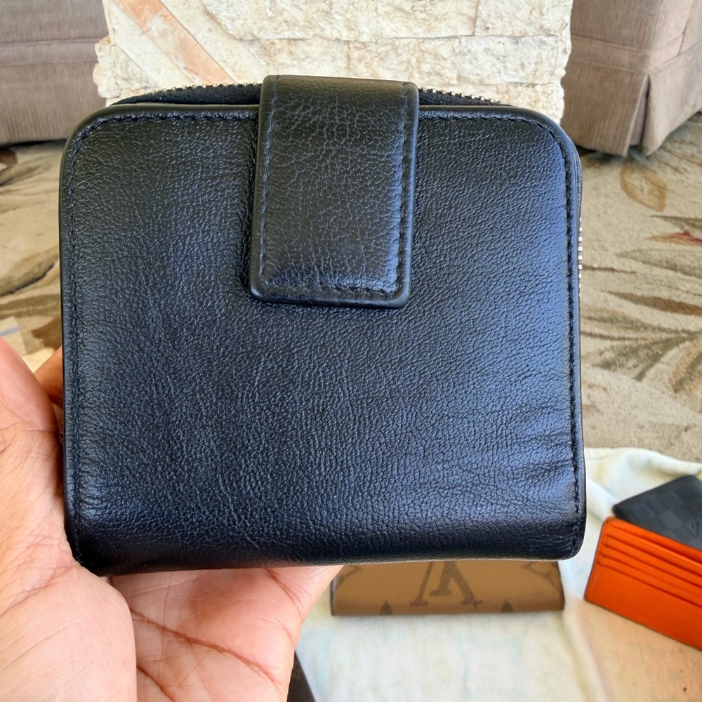 YSL Compact Wallet pre love - Picture 5 of 8